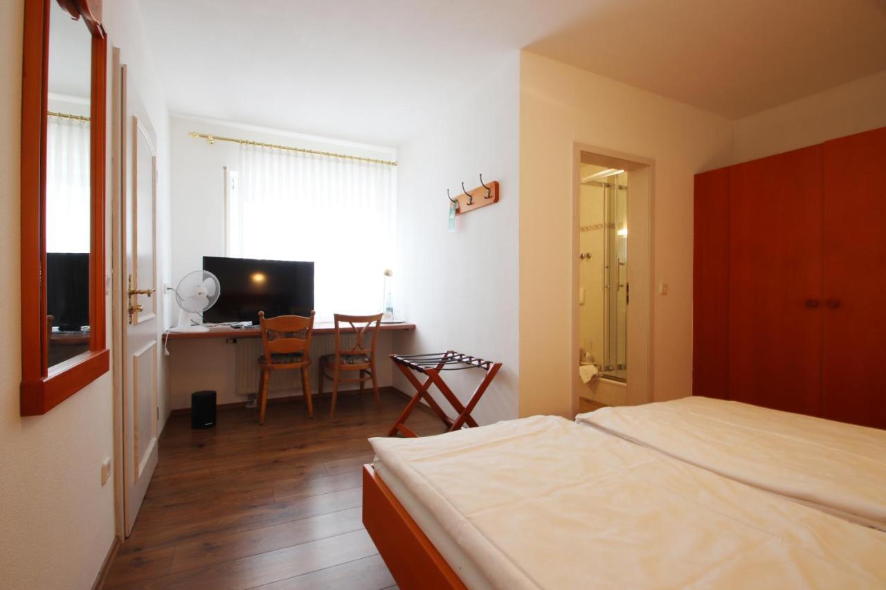 Hotel-Doerfler Garni Kahl am Main Екстериор снимка