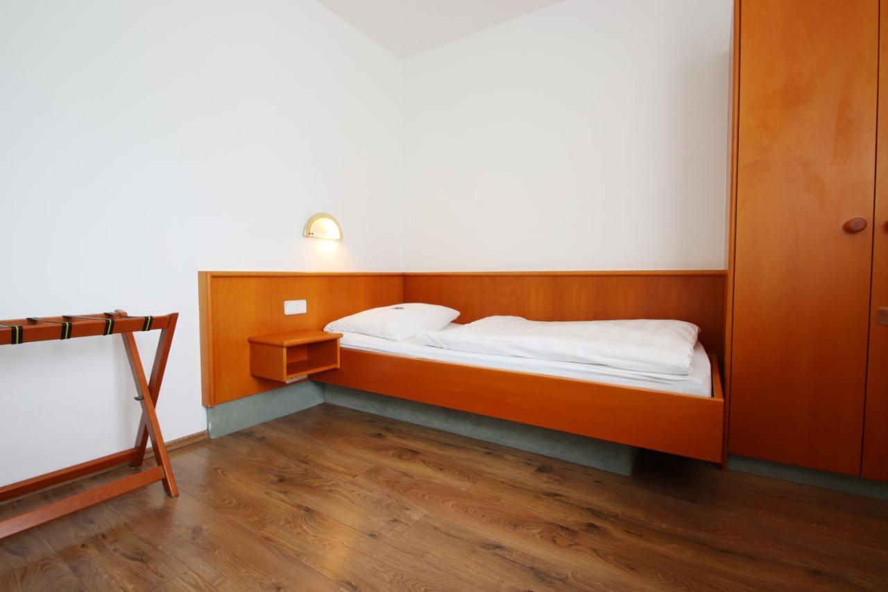Hotel-Doerfler Garni Kahl am Main Екстериор снимка